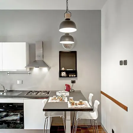 Nyaraló Roma, Deliziosa Casa Indipendente Immersa Nel Verde Róma