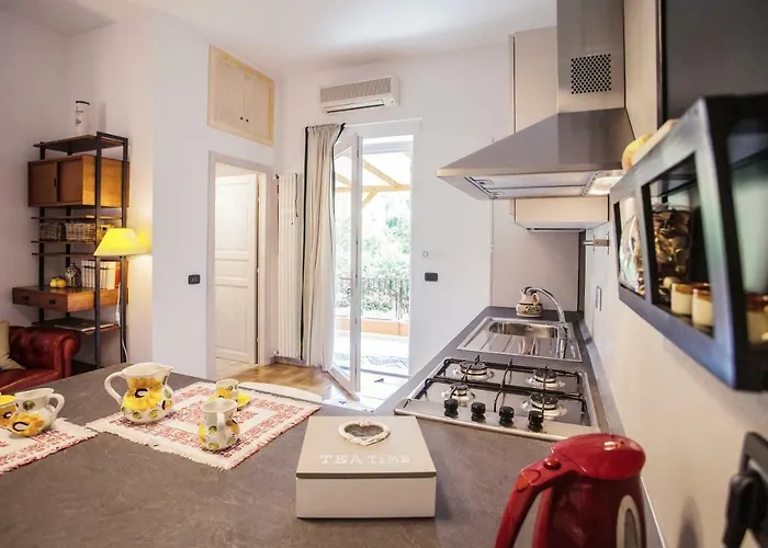 Prázdninový dům Roma, Deliziosa Casa Indipendente Immersa Nel Verde